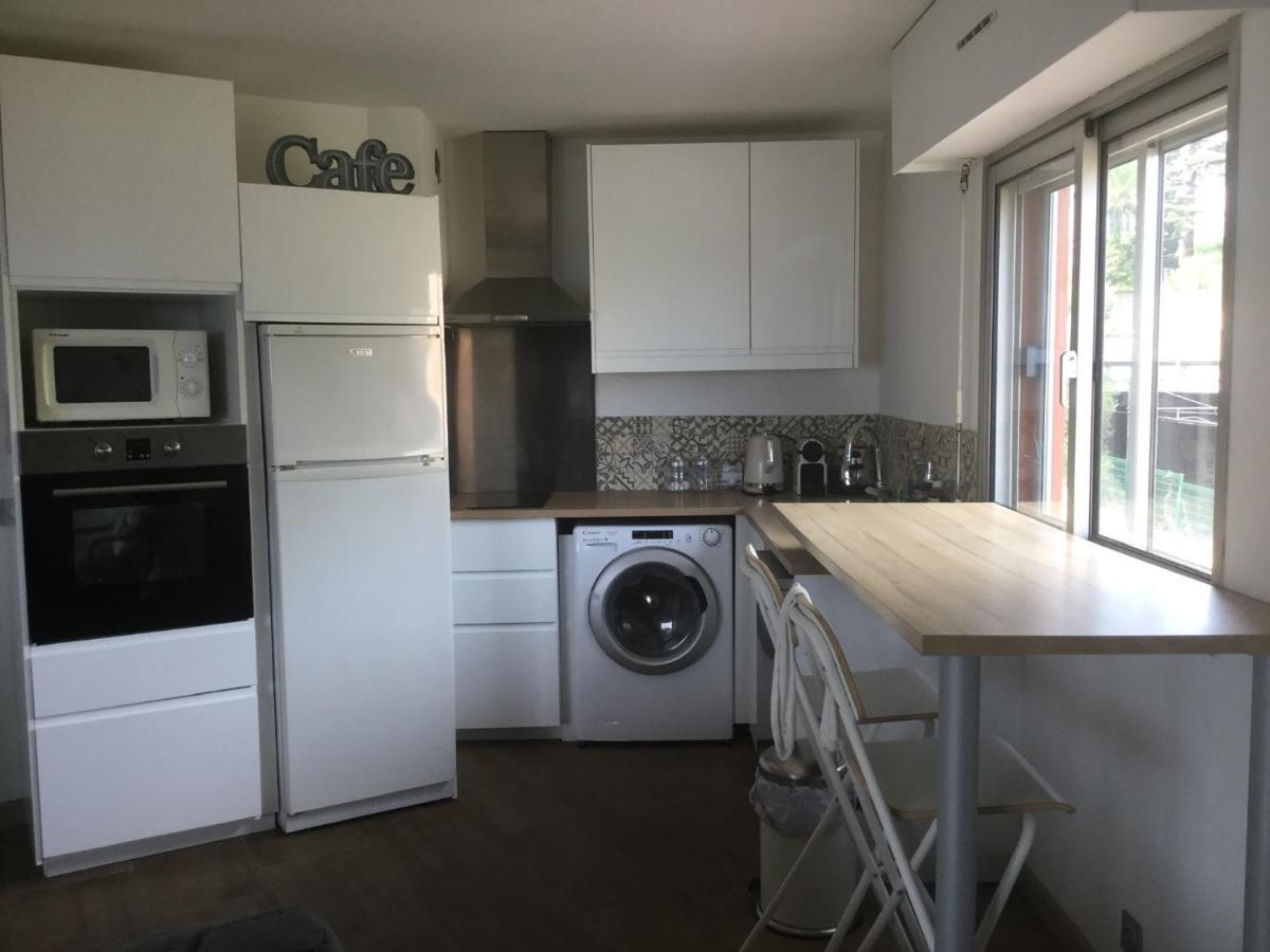 Magnifique Appartement Pied Dans L'Eau カンヌ エクステリア 写真